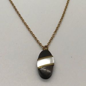 VTG Ebony Wood Mother of Pearl Necklace